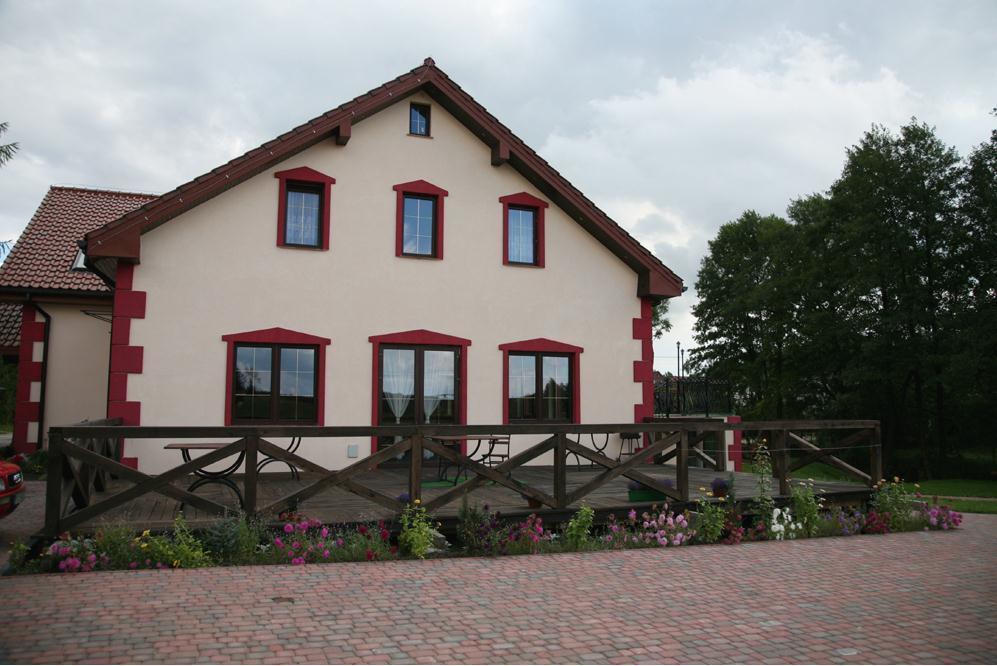 Bed and Breakfast Pensjonat Agroturystyczny Pod Modrzewiem Florczaki Екстер'єр фото